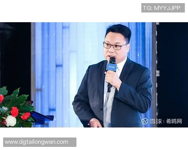 代怀博的成长之路：从普通学生到行业领军人物的奋斗历程